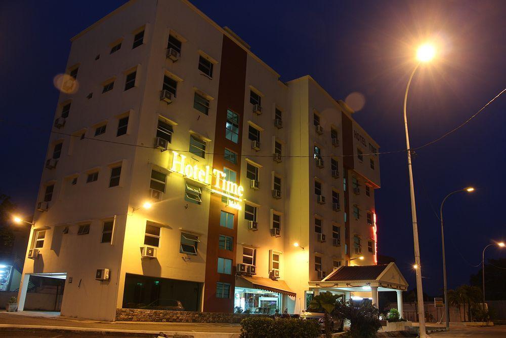 Hotel Time Malacca Exterior photo