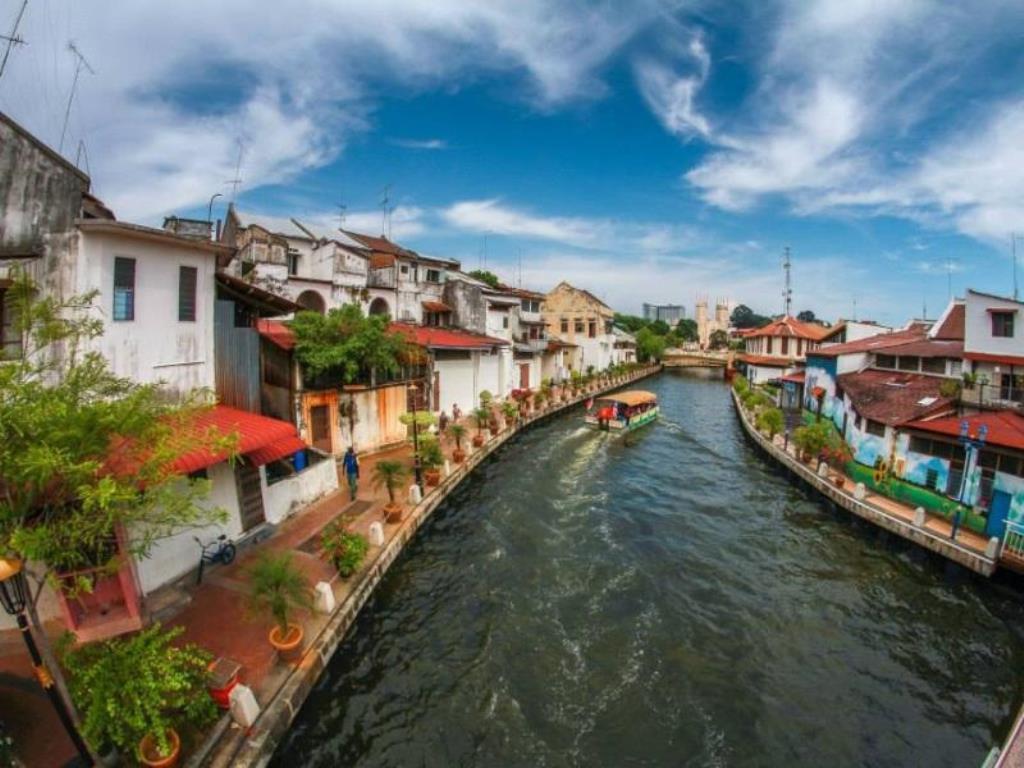 Hotel Time Malacca Exterior photo